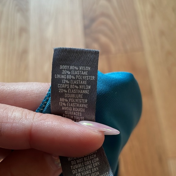 AERIE || High Leg Cheeky Bottom size XS - Picture 5 of 6